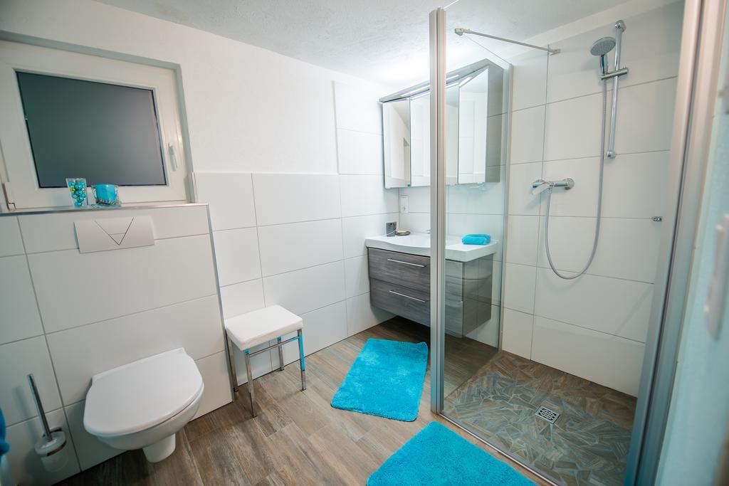 Wald Apartment *